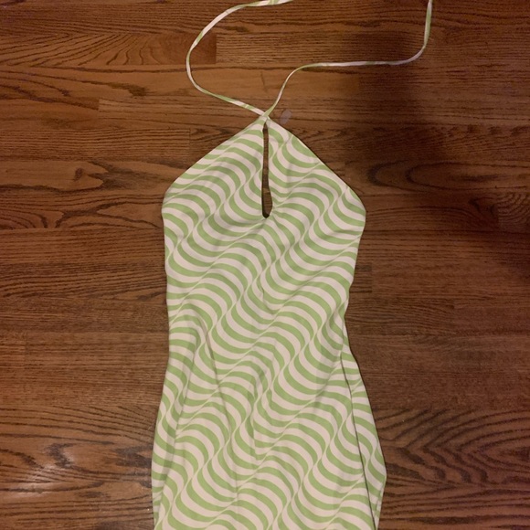 Zara dress - Picture 4 of 7